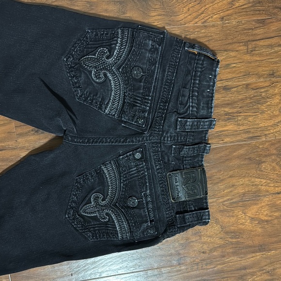 Men’s rock revivals - Picture 2 of 3